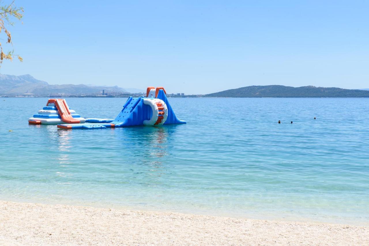 Stiva Apartment - New Apartment With Free Parking, 150M From The Beach Kaštela Buitenkant foto